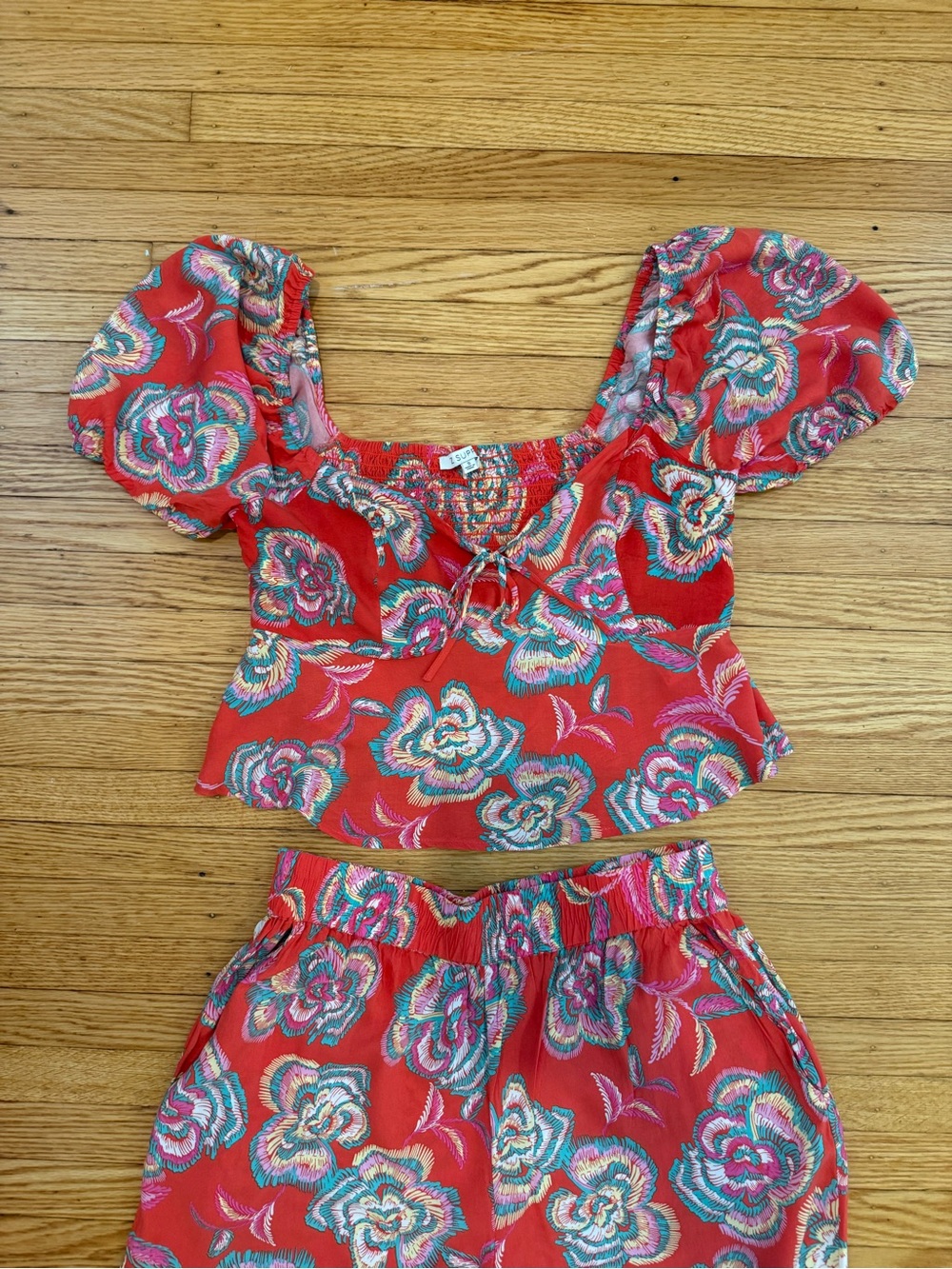 Z Supply Red Floral Puff-Sleeve Crop Top and Pants - Small